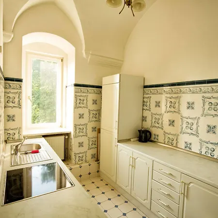Veltheimsburg Guest house 3*