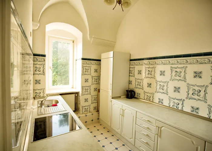 Veltheimsburg Гостевой дом 3*