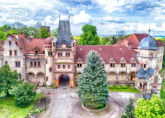 Veltheimsburg Гостевой дом 3*